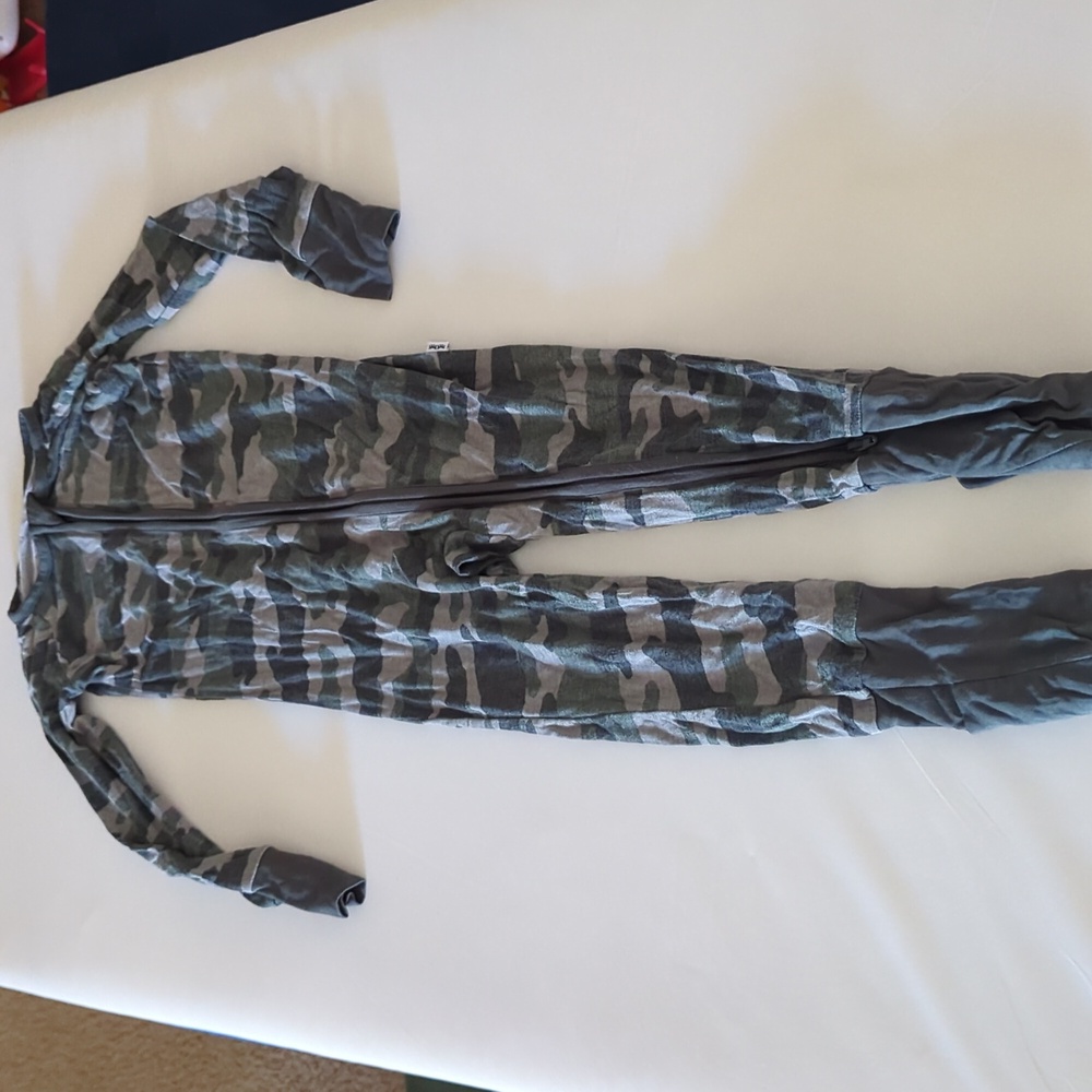 Little Sleepies Camo Print One-Piece Pajamas in Green and Gray